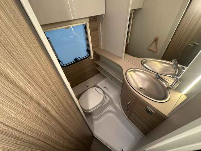 Bürstner Averso 470 TS Harmony Line foto: 7