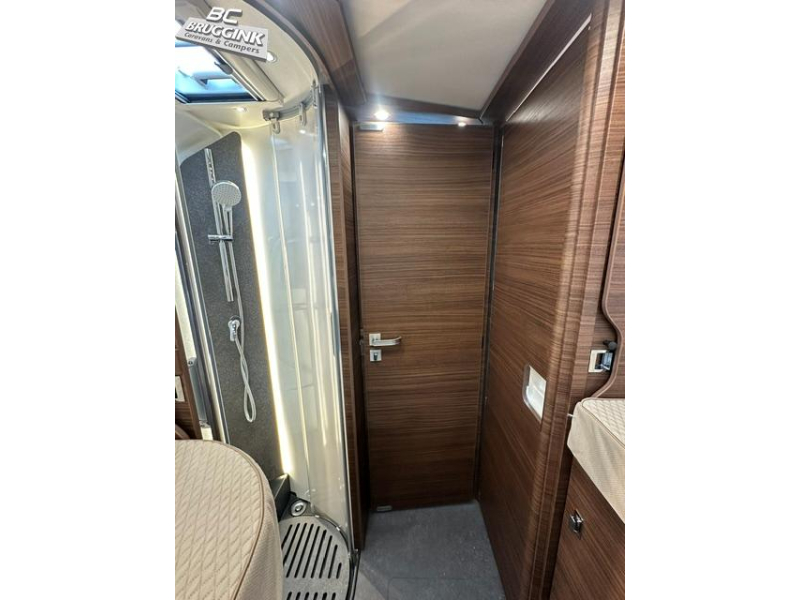 Carthago Chic C-Line T 4.9 LE MERCEDES photo: 13