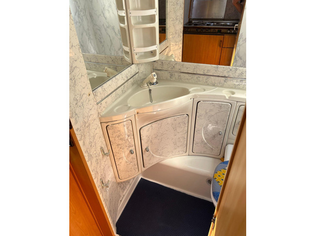 LMC 450 | Porte-v&eacute;los | Mover semi-automatique | Dinette | Auvent | Chauffage photo : 18