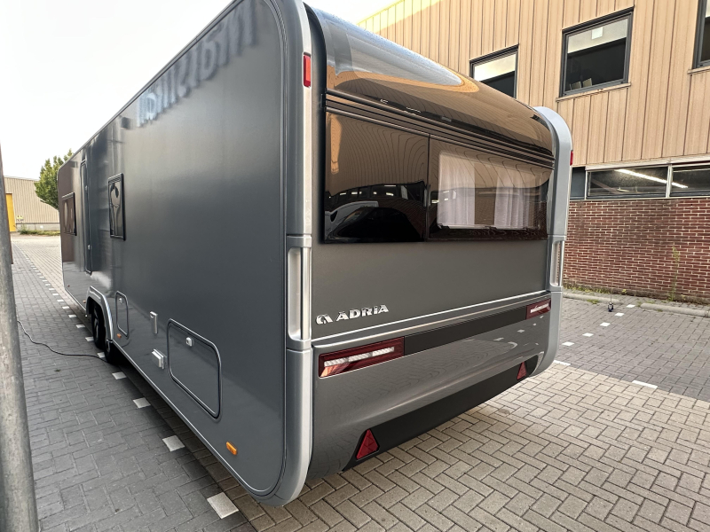 Adria Astella 754 DP Exklusiv in den Niederlanden Foto: 6