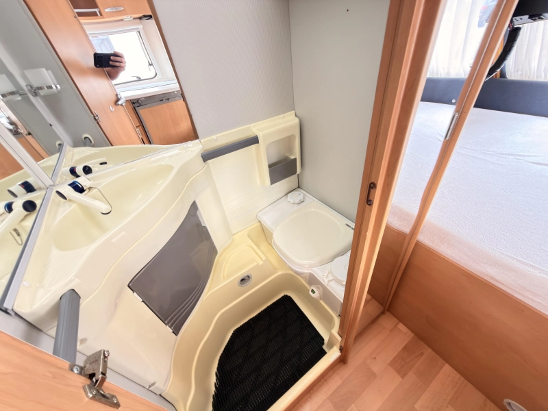 Knaus Sudwind 420 QD Aire acondicionado+portabicicletas+mover foto: 9