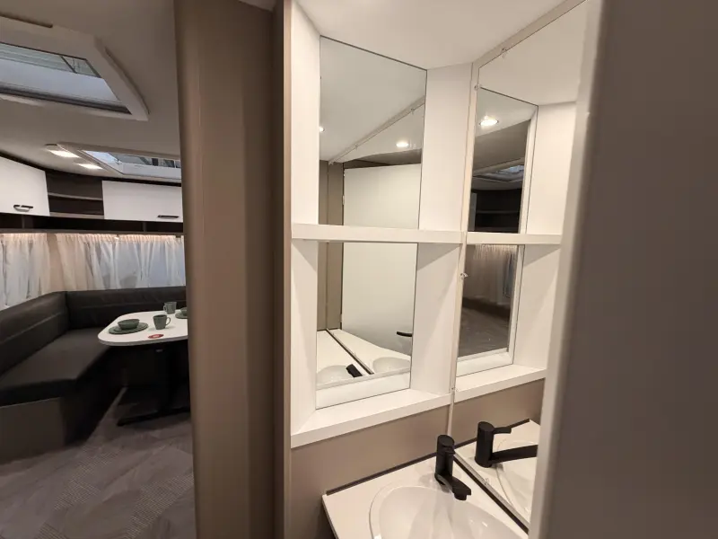 Dethleffs C'go Active 495 FR +1700KG+fransbed+AAABrake  foto: 11