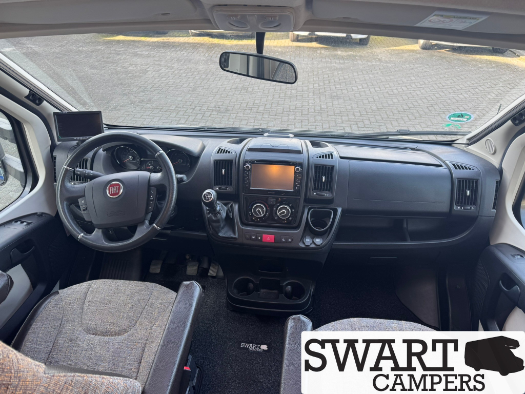 Knaus Skywave 650 MEG, Enkele bedden Hefbed foto: 8