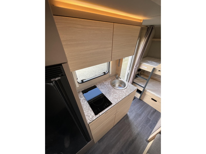 Weinsberg CaraCito 470 QDK STAPELBED-1000,- KORTING  foto: 7