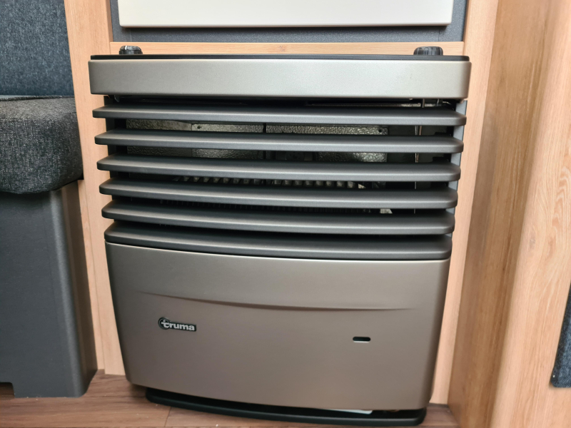 Knaus Sport 500 EU Cassetteluifel  foto: 15