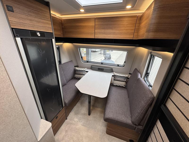 Eriba Novaline 442  foto: 8