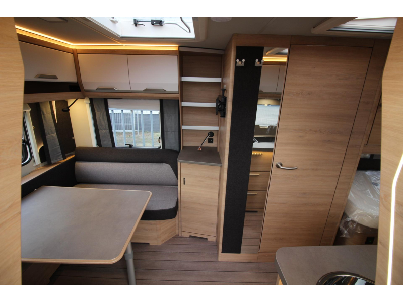 Knaus Sudwind Black Selection 460 EU AIRCO AKTIE JULI MAAND  foto: 5
