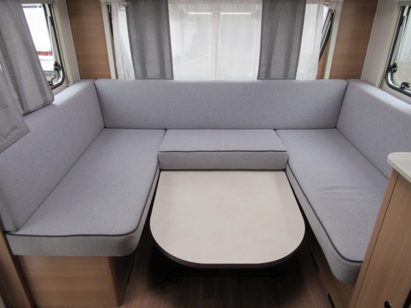 LMC Style Comfort 440 D MOVER AIRCO THULE CASS. Foto: 3