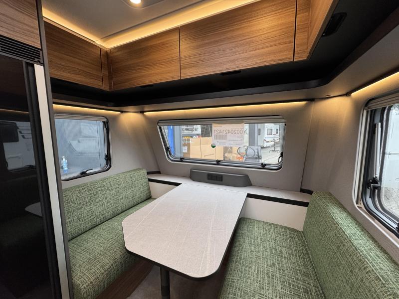 Eriba Novaline 442 V 