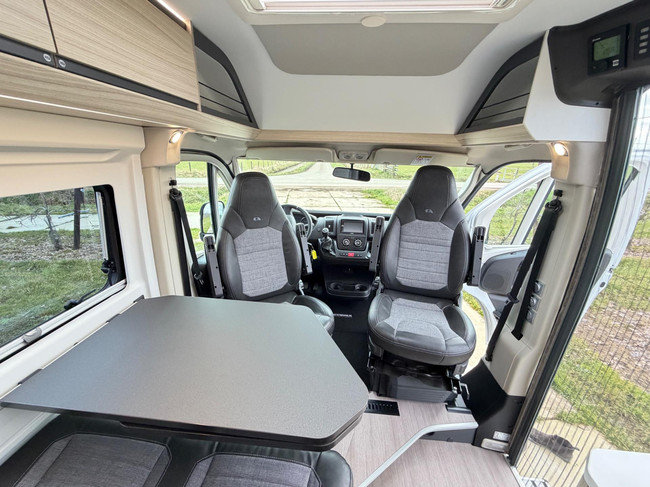 Adria Twin Plus 600 Solar / 2 a&ntilde;os de garant&iacute;a / &iexcl;PRECIO DE OFERTA! foto: 17