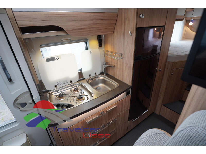 Hymer Exsis-I 588 Sistema de nivelaci&oacute;n | Autom&aacute;tico foto: 5