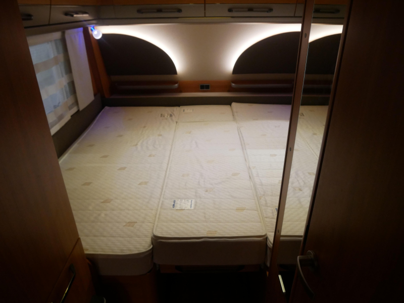 Eriba Nova GL 530 Mover, awning, air conditioning photo: 12