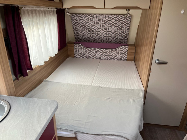 Weinsberg 450 Fu Topstaat! Frans bed , Mover !Bovag keuring foto: 2