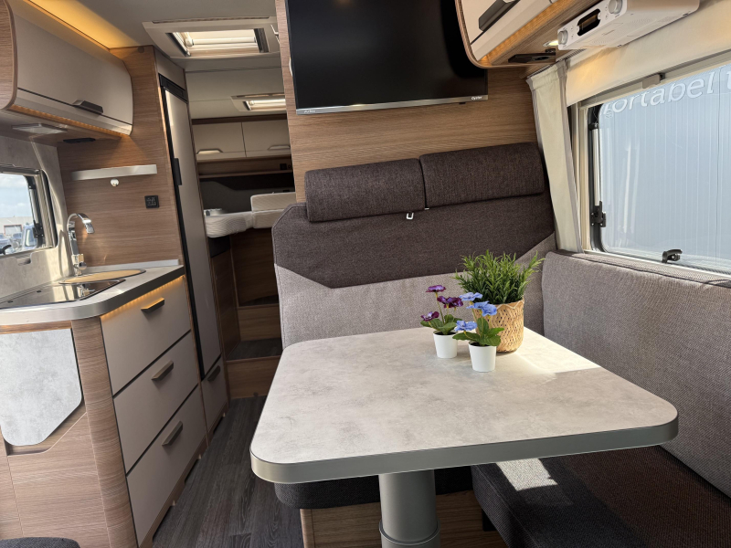 Knaus Van TI Vansation 650 MEG Platinum - Automatik 9G Foto: 8