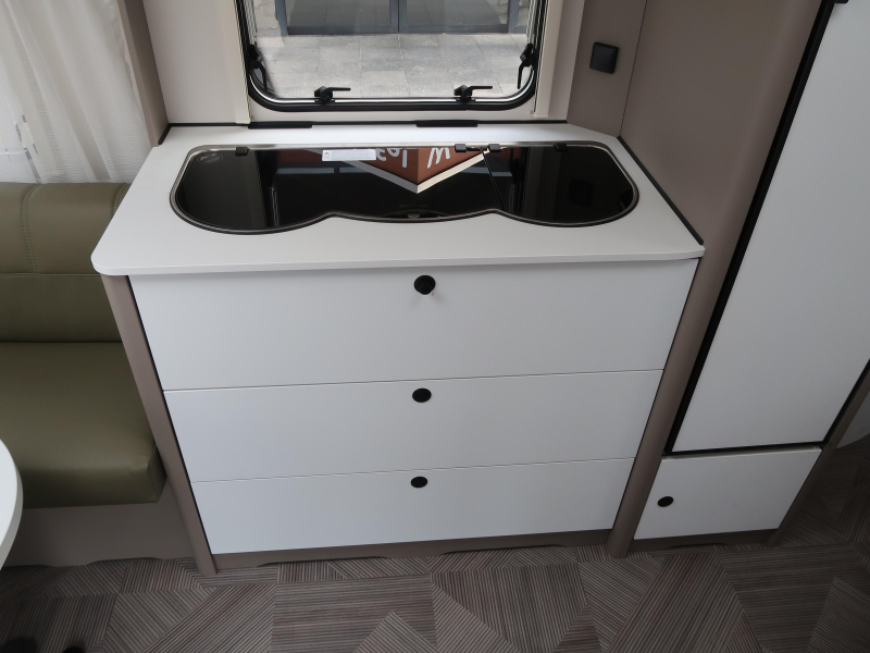 Dethleffs C'go Active 495 FR RUIME INDELING EN HOGE KK  foto: 16