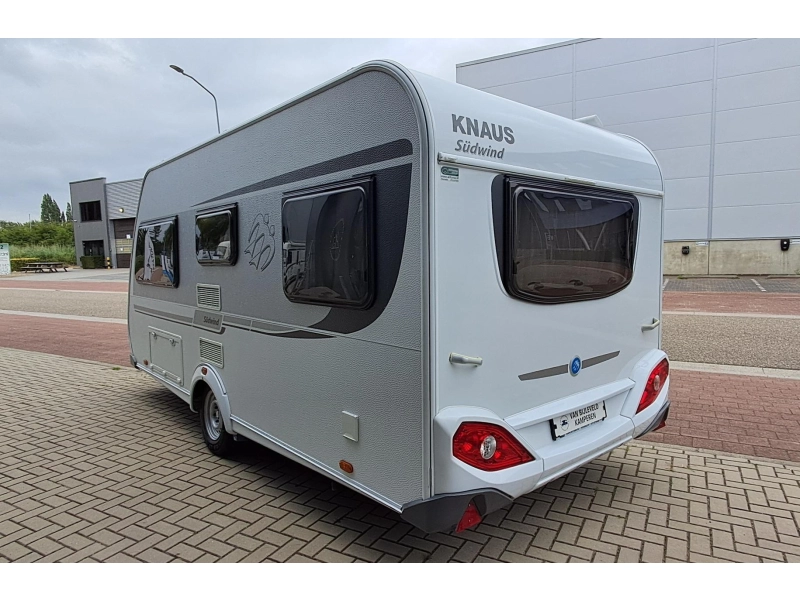 Knaus Sudwind 450 FU 1. Besitzer/Klimaanlage Foto: 3