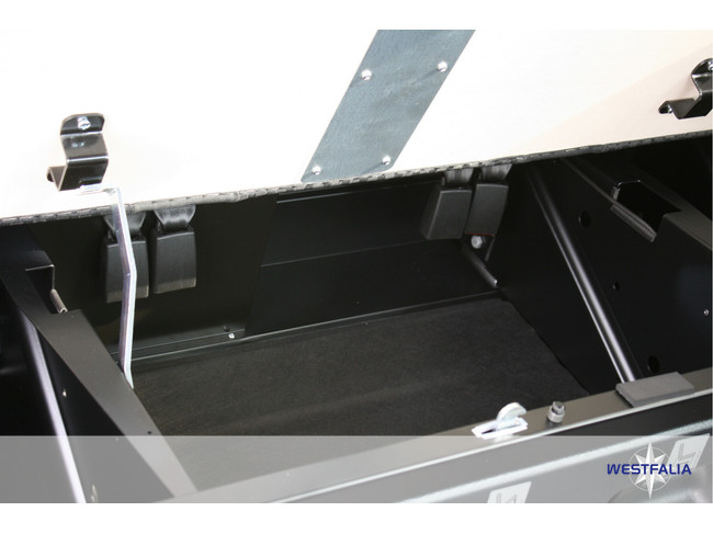 Westfalia Ford Nugget 2.0 TDCI 130pk Trekhaak | BearLock | foto: 21