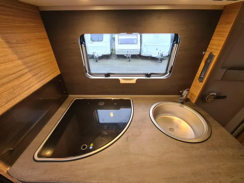 Weinsberg CaraOne Edition HOT 480 QDK 2025, 3 Stapelbedden!  foto: 14