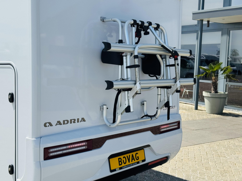 Adria Compact Axess DL Automaat 180PK  foto: 8