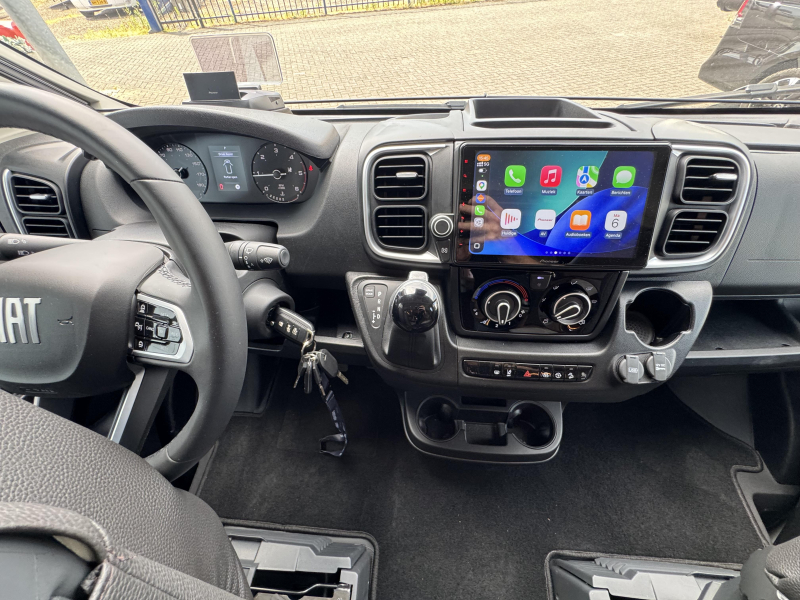 Weinsberg Edition Fire 600 ME Lengte bedden  foto: 11
