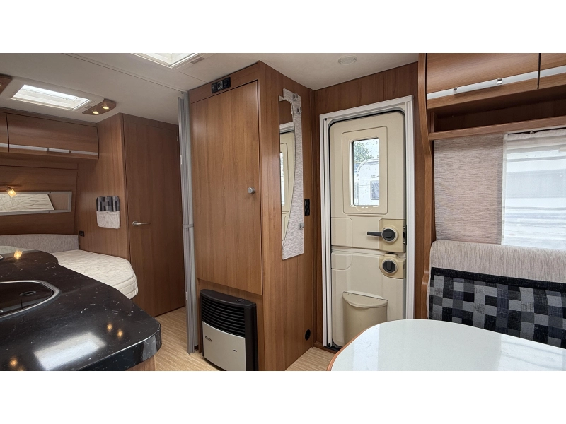 LMC Musica 470 D cama francesa asiento redondo inodoro foto: 8