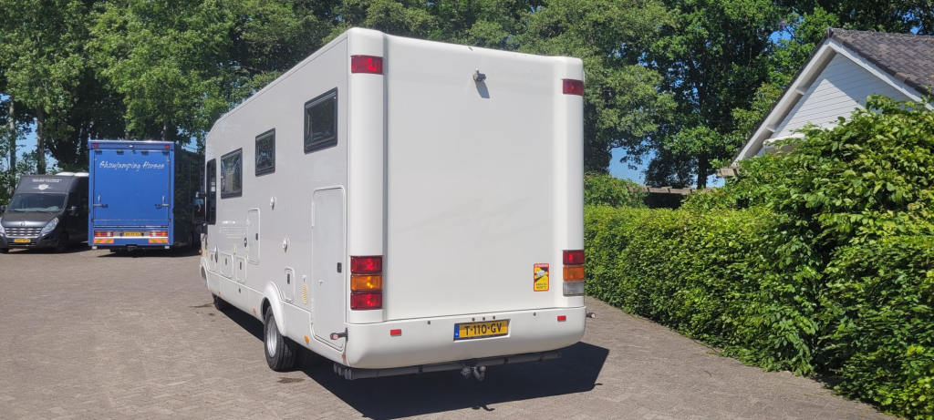 DAIMLERCHRYSLER AG 616 CDI foto: 21