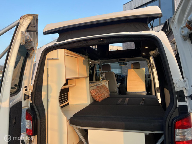 Volkswagen T6 Florida buscamper L1H1 2016 4 peroons foto: 17