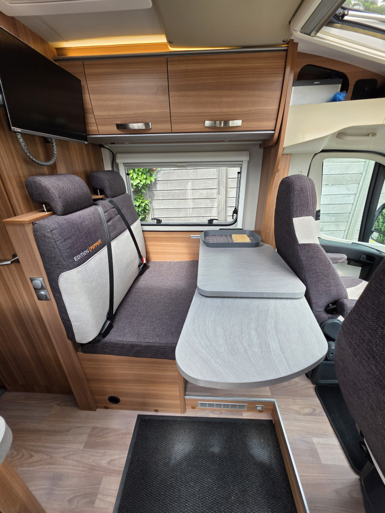 WEINSBERG R57 foto: 7