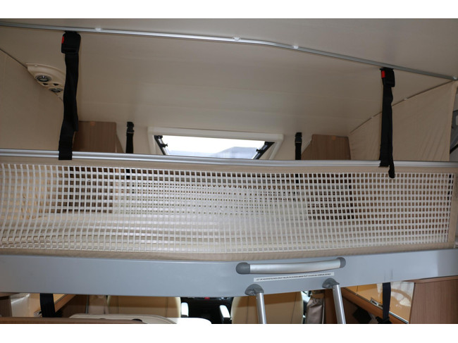 Fiat Ducato Sun Living Lido M 45 SP vollgepackt mit Optionen! 6 Schlafpl&auml;tze! Kabinenklimaanlage + Klimaanlage im Wohnbereich, Hubbett, Navi, R&uuml;ckfahrkamera Foto: 22