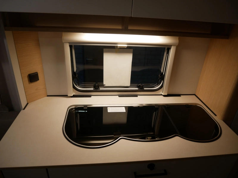 LMC Style 440 D now with FREE mover photo: 7
