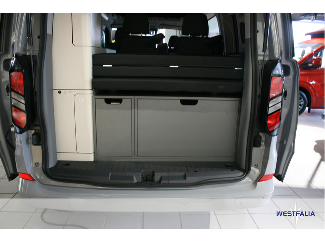 Westfalia Club Joker Urban 170pk Aut. AWD 18 inch / Side steps foto: 3