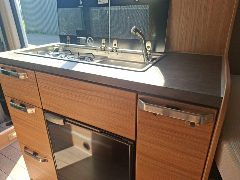 Weinsberg CaraBus 540 MQ supercompact 4 p.hefdak  foto: 9