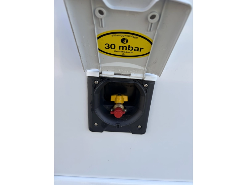 Knaus L!ve Ti 650 MEG Camas individuales bajas 180cv foto: 21