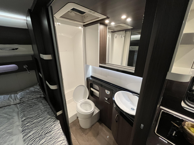 Hobby Prestige 560 FC 35 JAAR PEN!  foto: 11