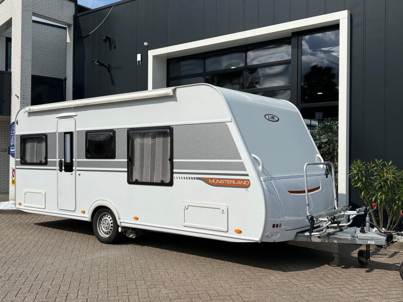 LMC Munsterland 450 D Mover, Luifel, Fietsenrek  foto: 17