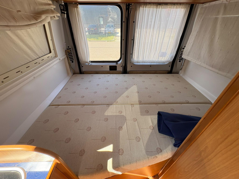 Moncayo Moncayo Liberty Van 600 SP Airco,Vastbed,130PK  foto: 16