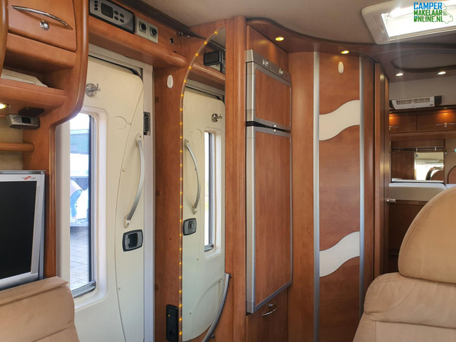Carthago Chic C-Line 4.8I foto: 10