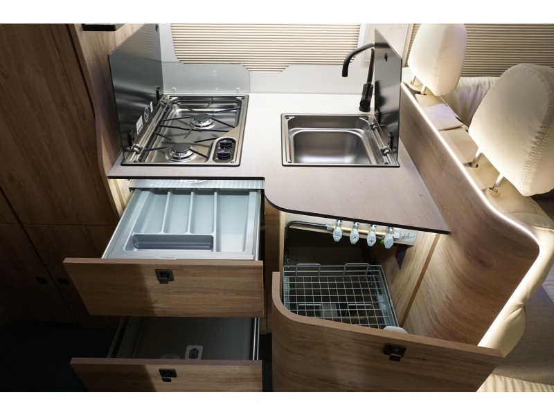 Eura Mobil Profila T 675 SB AUTOMAAT/HEAVY CHASSIS  foto: 13