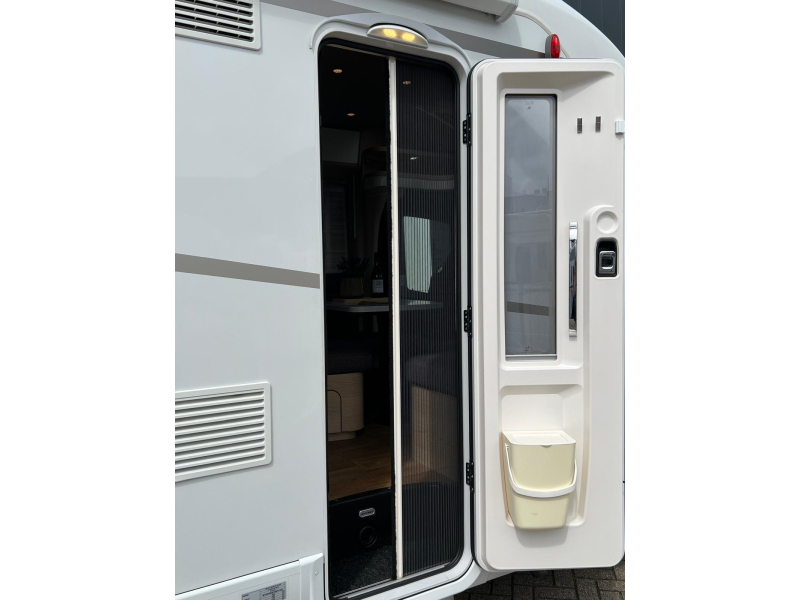 Hymer B-MC T 680 E&P nivel, aire acondicionado, Completamente equipado foto: 8