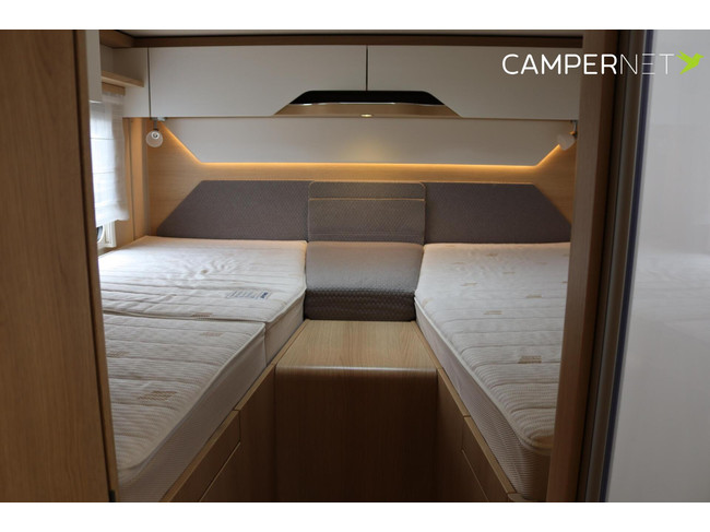 Hymer BMC-T 680 177hp Automatic | Single beds | Drop-down bed | Separate shower | Solar panel | Veloslide | Bearlock | SLC Chassis | Awning photo: 19