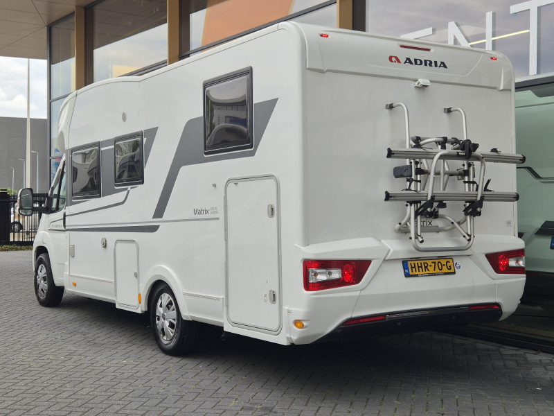 Adria Matrix M 670 SL 160 PS L&auml;ngsbetten Foto: 3
