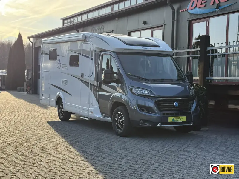 Knaus Sky TI 650 MF, primer propietario, en estado nuevo