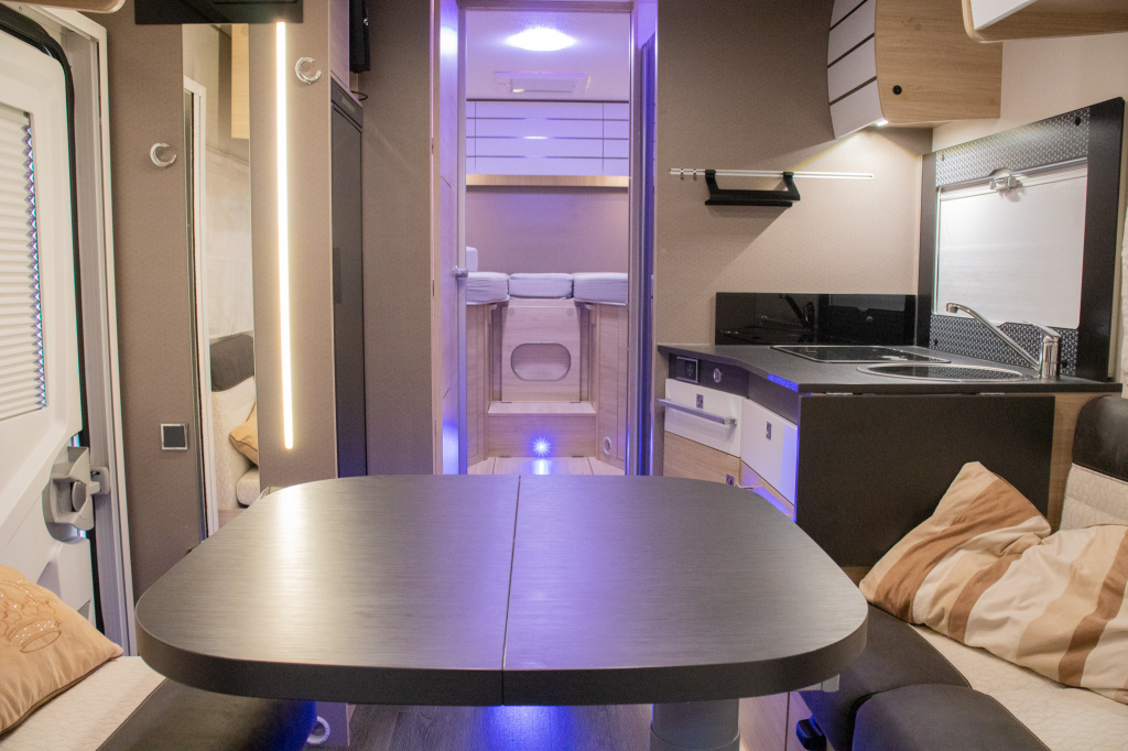Challenger 337GA Graphite Edition VIP foto: 14
