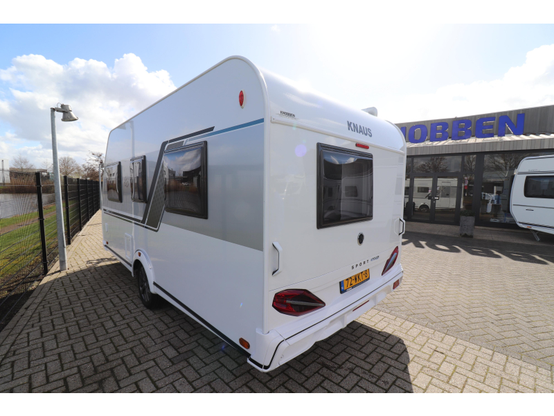 Knaus Sport E-Power Selection 420 QD Mover / Awning / Air conditioning photo: 5