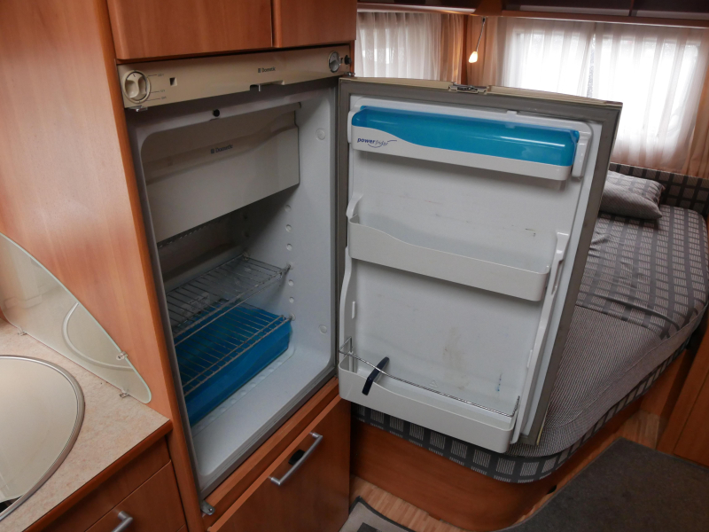 Eriba Moving 545 mover, luifel, fietsenrek  foto: 9