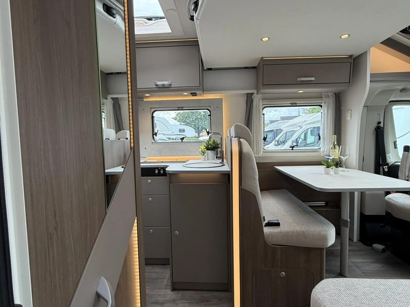 Carado T 448 Automaat! Nieuwstaat!  foto: 11