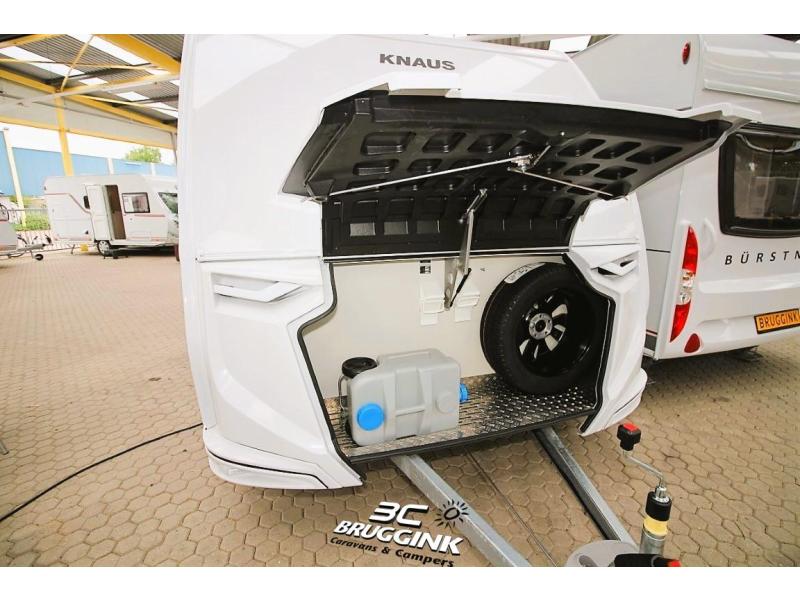 Knaus Sport E-Power Selection 460 EU  foto: 2