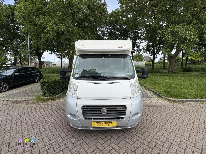 Eura Mobil Terrestra 670 SB Franz&ouml;sisches Bett Foto: 6
