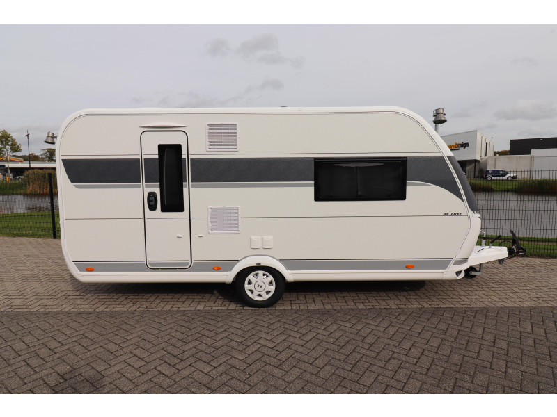 Hobby De Luxe 460 SFF MODELO 2026 / 715 foto: 1