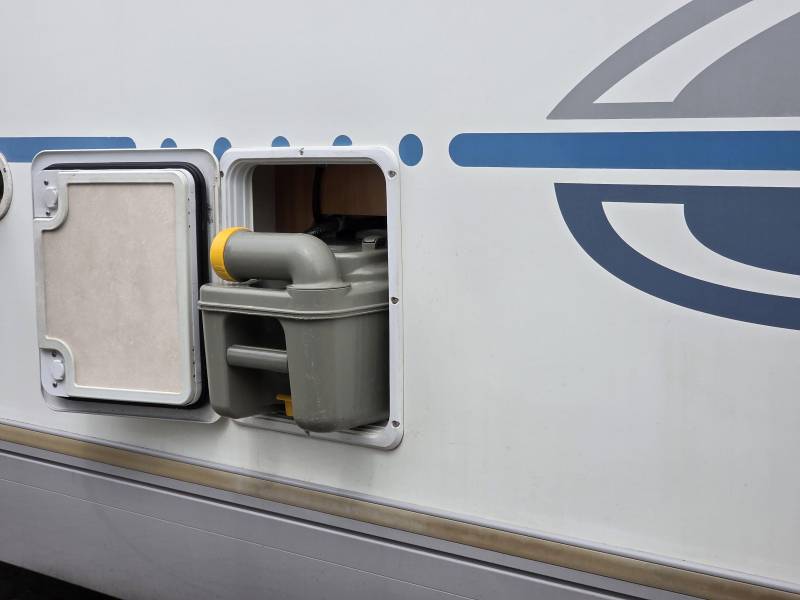 Adria Coral 660 SL Lengtebedden 2.8 AUTOMAAT  foto: 19